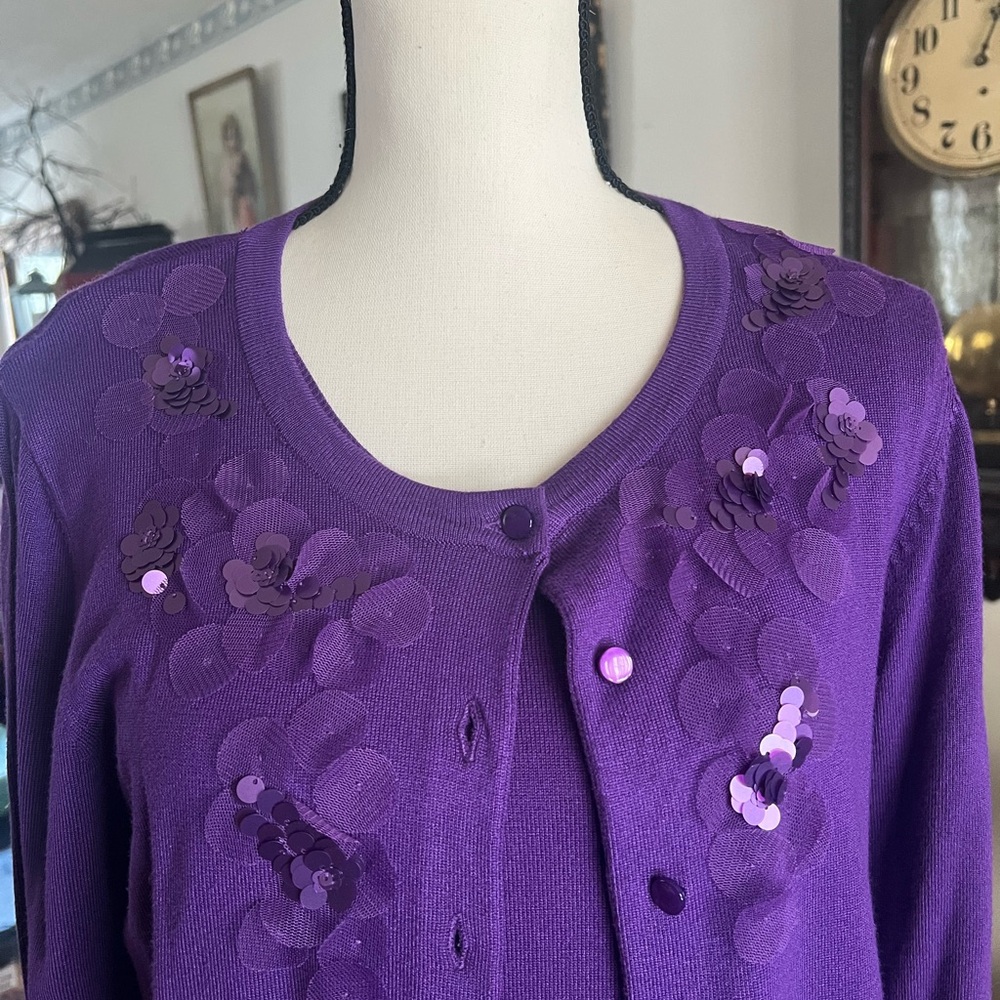 ***SOLD***Charter club 2 piece Purple Sweater set size Large. - Picture 6 of 6